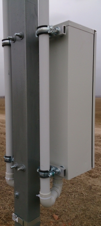 Трубостойка для кабеля установлена в деревне Жаворонки Солнечногорского района