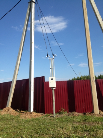 Поварова Солнечногорский район. Трубостойку устанавливали около забора