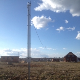 Установка высокой трубостойки, промежуточной стойки для воздушной линии к бытовке