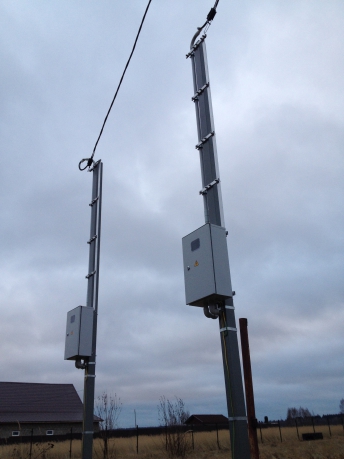 Лунево Солнечногорский район. Установили две трубостойки около столба