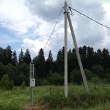 Фирма СПЕЦЭЛЕКТРОЩИТ устанавливает 4 года трубостойки в Кп Векшино ДНП Вишневое.